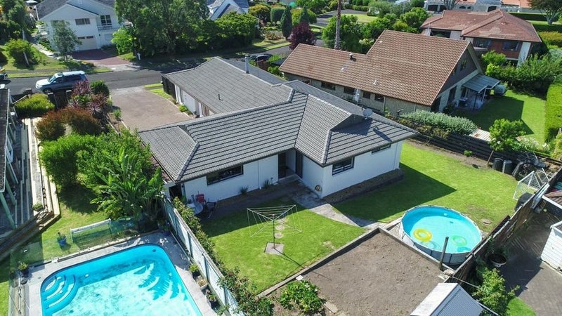 5 Cathray Place, Matua, Tauranga - Carousel 23