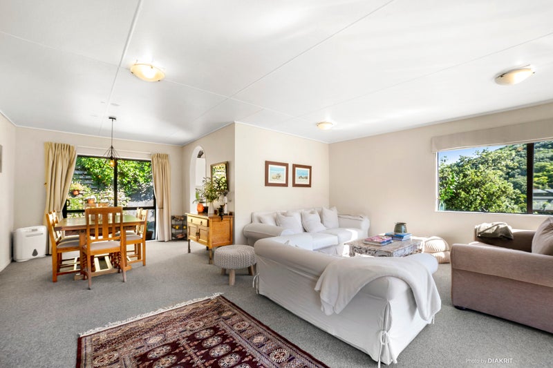 117 Houghton Bay Road, Houghton Bay, Wellington - Carousel 2