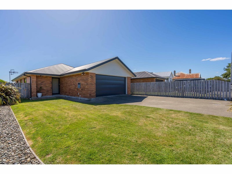 106 Earn Street, Appleby, Invercargill - Carousel 1