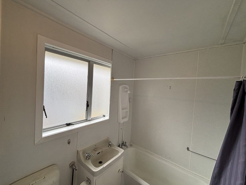 26 Churchill Avenue, Maeroa, Hamilton - Carousel 15