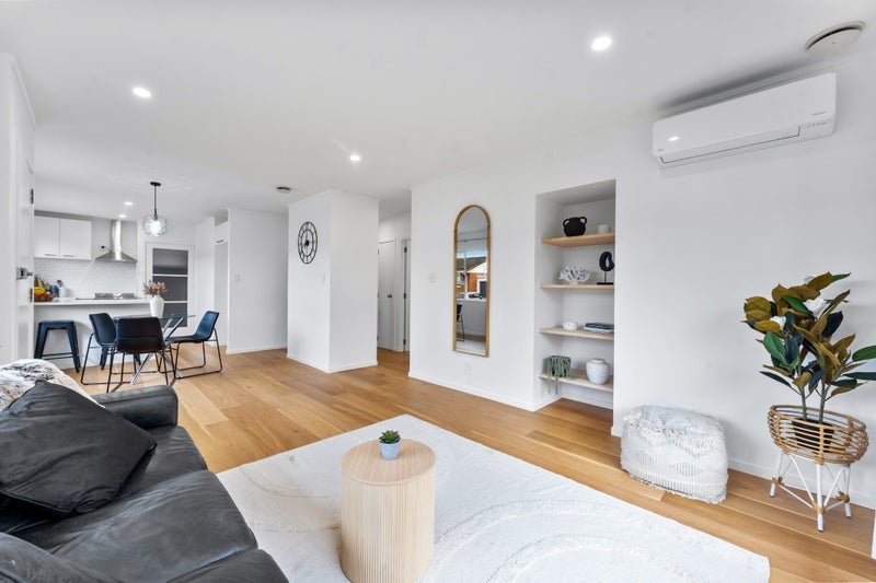 7/81 Shakespeare Road, Milford, Auckland - Carousel 1