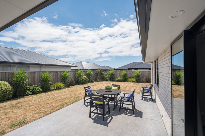 10 Cupola Crescent, Richmond - Carousel 19