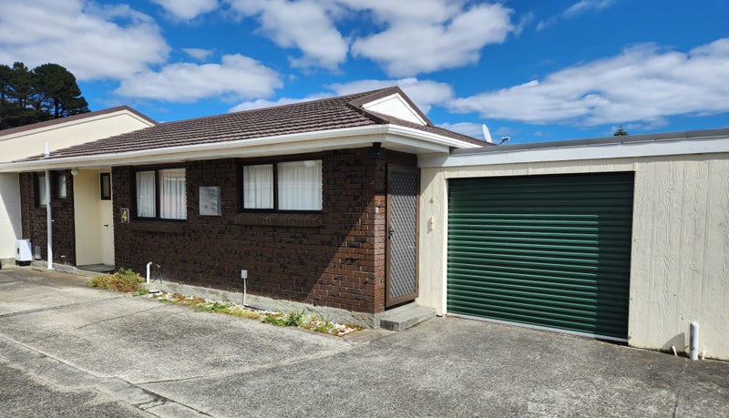 4/10 James Street, Plimmerton, Porirua - Carousel 1