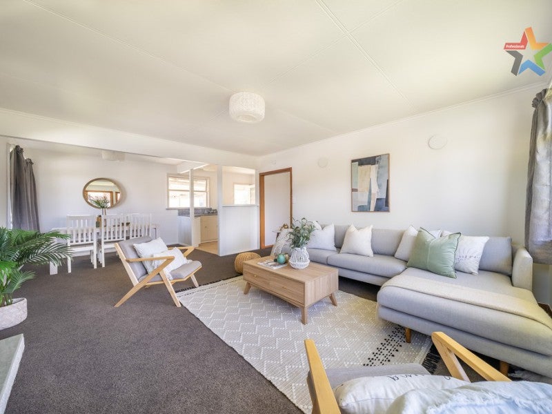 29 Lemon Street, Otaki - Carousel 2