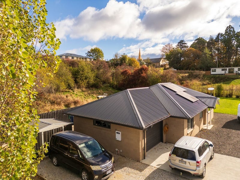25 Copinsha Street, Palmerston - Carousel 2