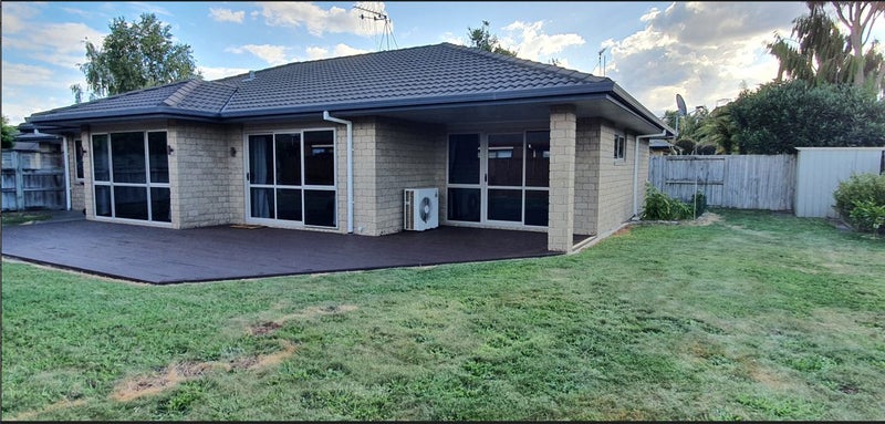 3 The Ford, Huntington, Hamilton - Carousel 2