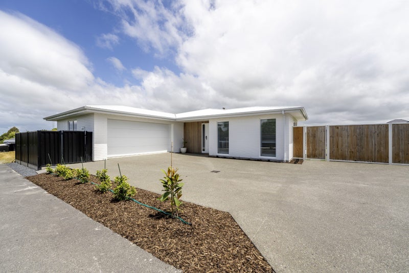 55 Meadowstone Street, Gleniti, Timaru - Carousel 1
