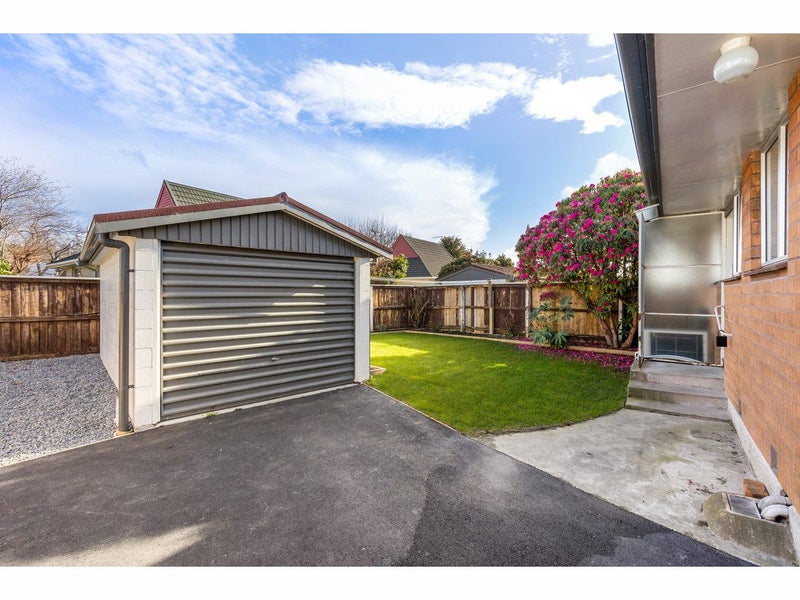 1/3 Coachman Lane, Opawa, Christchurch - Carousel 16
