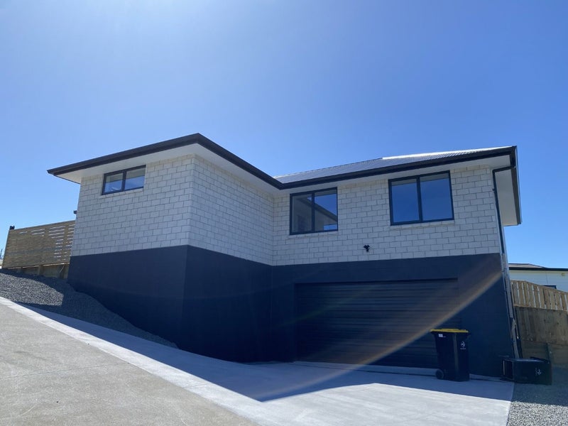1 Aneta Way, Pyes Pa, Tauranga - Carousel 2