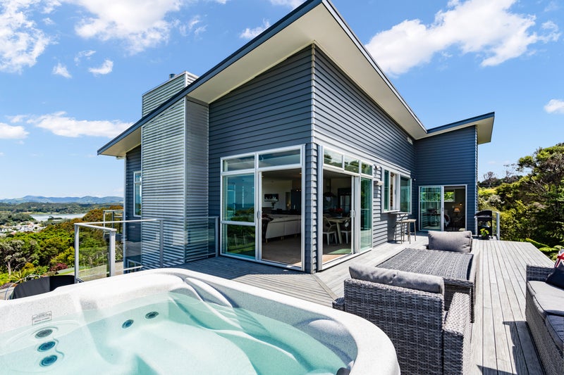 24 Te Arapuke Way, Whangarei - Carousel 1