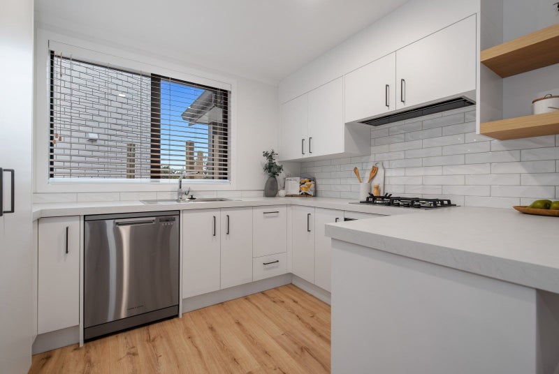 8/23 Marjoriefield Mews, Fitzroy, Hamilton - Carousel 2