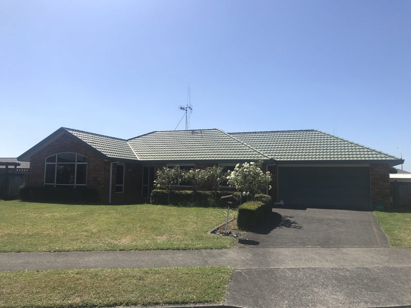 26 Cairns Crescent, Rototuna, Hamilton - Carousel 1