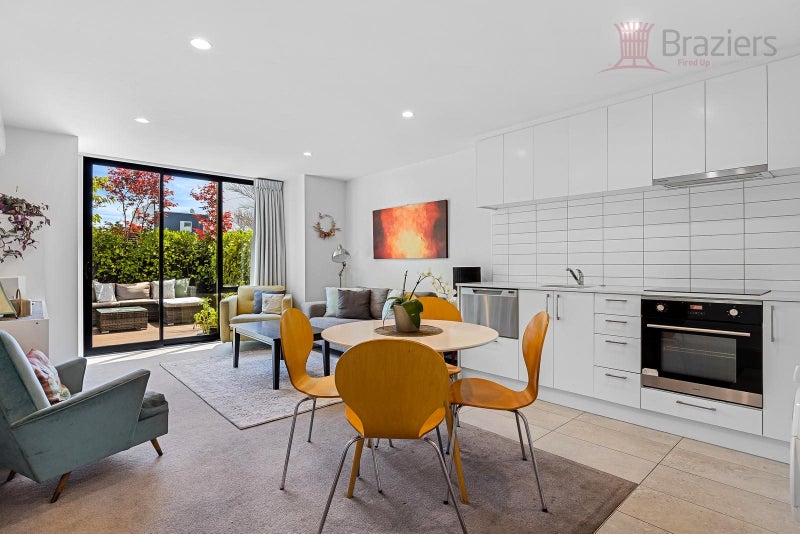 4/90 Edgeware Road, St Albans, Christchurch - Carousel 1