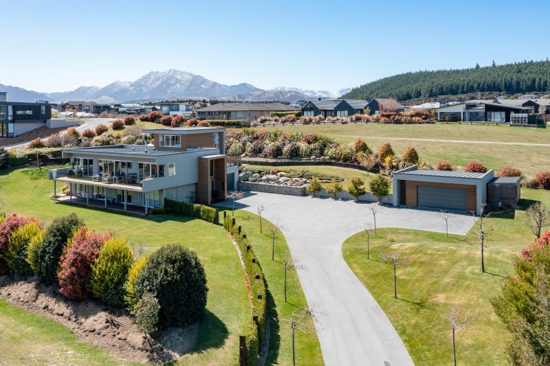 27 Ridgecrest, Wanaka - Carousel 26