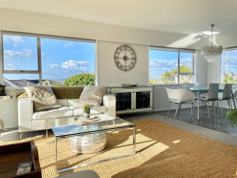 11/5 Curran Street, Herne Bay, Auckland - Carousel 1