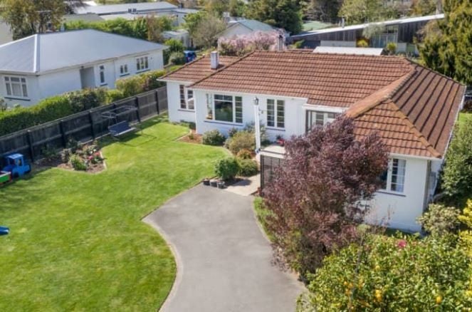 29 Eltham Road, Blenheim - Carousel 9
