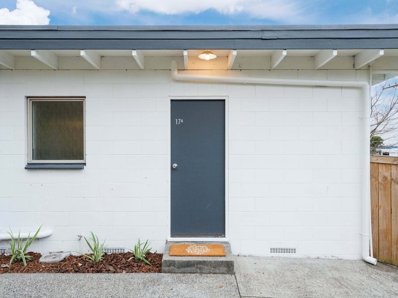 17 Tawa Street, Hilltop, Taupō - Carousel 16