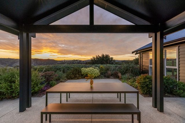 22 Heipipi Drive, Bay View, Napier - Carousel 2