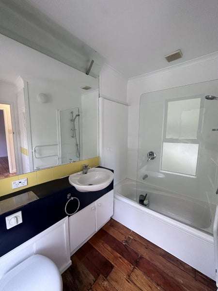 24 Larchwood Avenue, Westmere, Auckland - Carousel 8