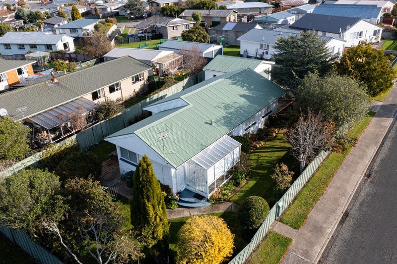 67 Arundel Crescent, Strathern, Invercargill - Carousel 1