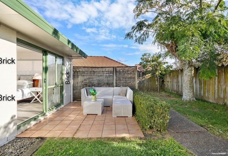 6 Orohena Close, Northpark, Auckland - Carousel 2