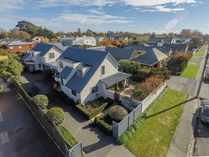 1/25 Bryndwr Road, Fendalton, Christchurch - Carousel 20