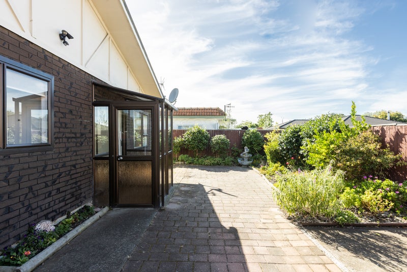 2/279 Taradale Road, Pirimai, Napier - Carousel 15