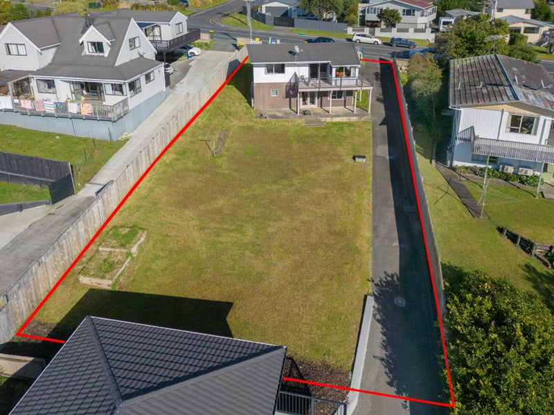 31 Rishworth Avenue, Stanmore Bay, Whangaparaoa - Carousel 1