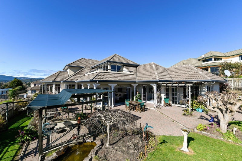 7 Cobbe Place, Pomare, Rotorua - Carousel 1