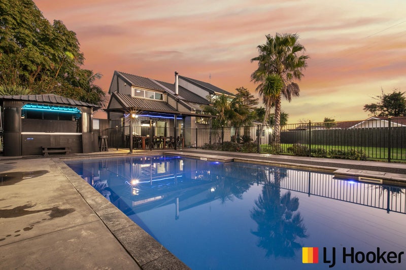 27 Balgowan Terrace, Conifer Grove, Takanini - Carousel 1