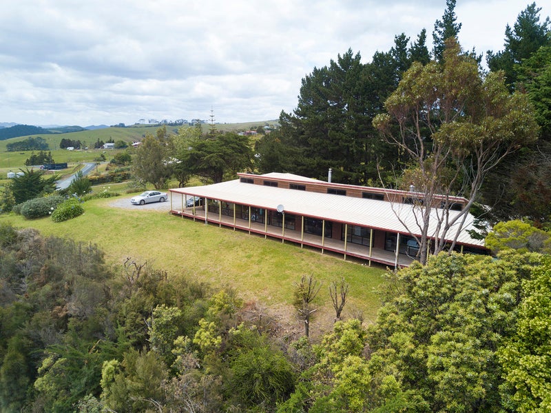 21 Spicer Road, Cable Bay, Cable Bay - Carousel 2