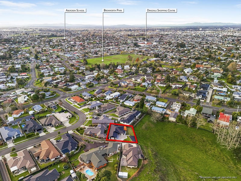 15 Carlingford Rise, Dinsdale, Hamilton - Carousel 23