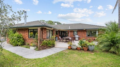 143A Queen Street, Waiuku, Waiuku - Carousel 1