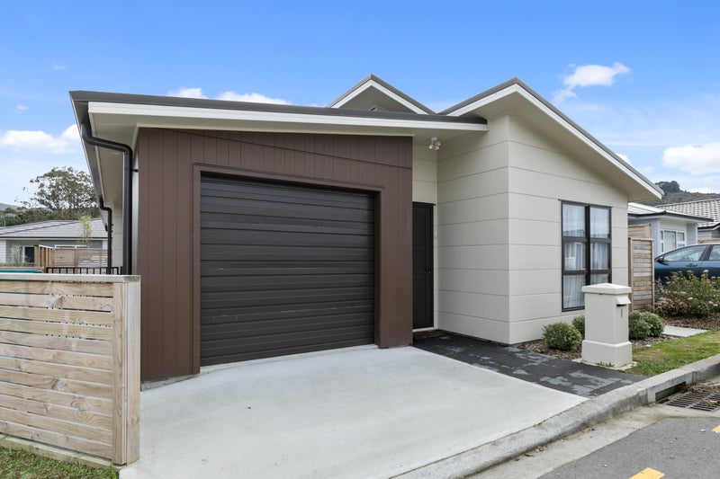 1 Jessie Donald Way, Avalon, Lower Hutt - Carousel 1