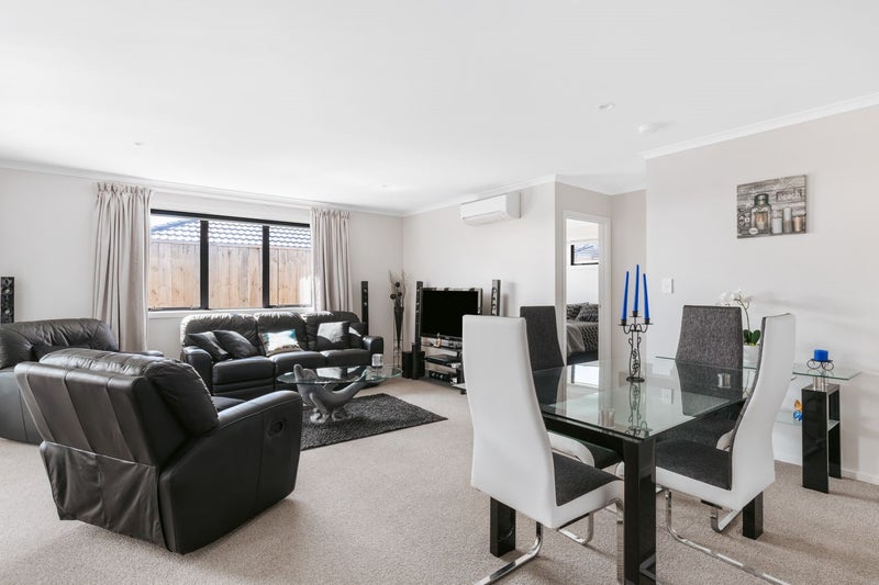 15 Richardson Road, Omokoroa - Carousel 2