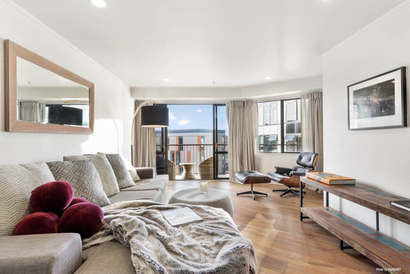 11B/6 Whitaker Place, Grafton, Auckland - Carousel 1