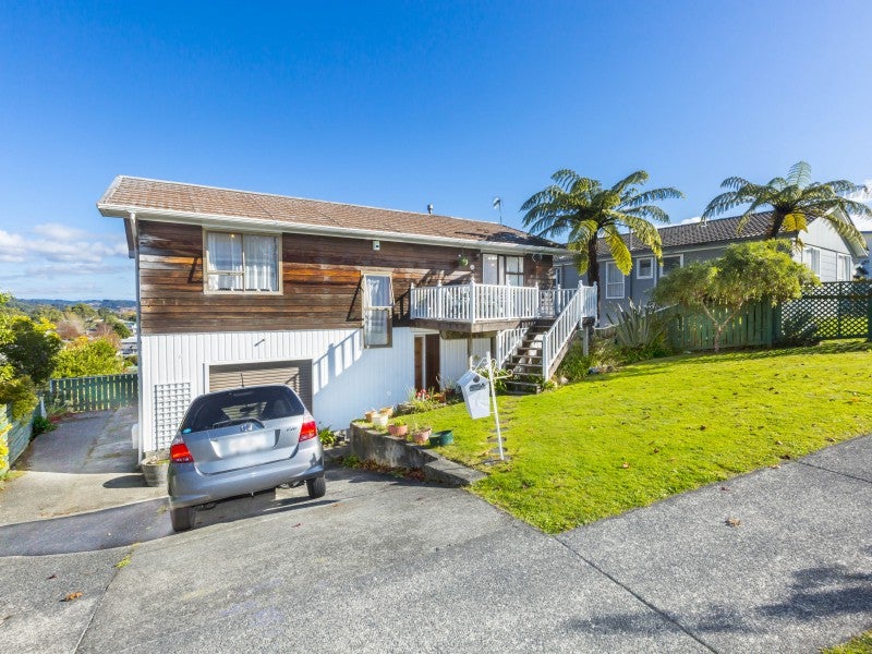 109 Norana Road, Timberlea, Upper Hutt - Carousel 1