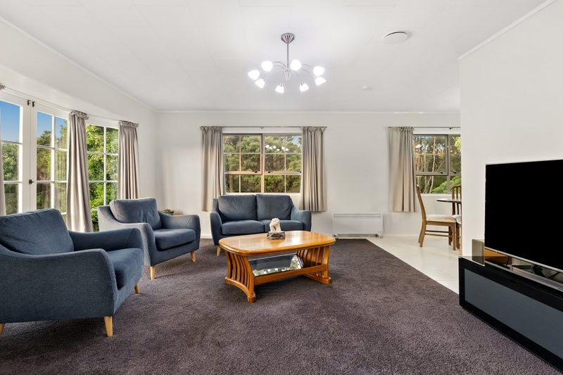 49 Lynn Road, Bayview, Auckland - Carousel 2