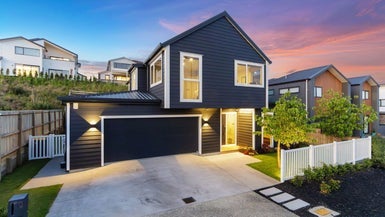 10 Hopetea Street, Long Bay, Auckland - Carousel 1