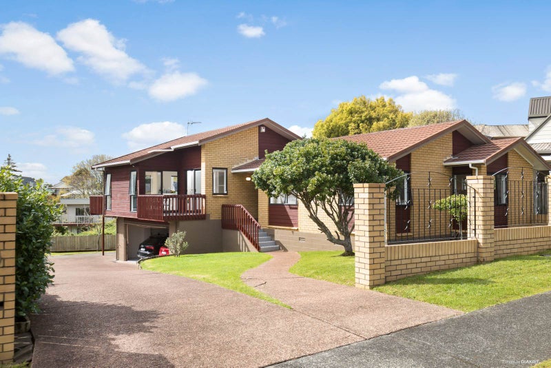 68 Panapa Drive, Saint Johns, Auckland - Carousel 1