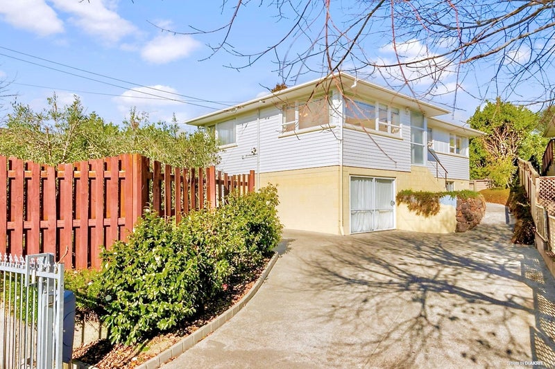 48 Kay Drive, Blockhouse Bay, Auckland - Carousel 1