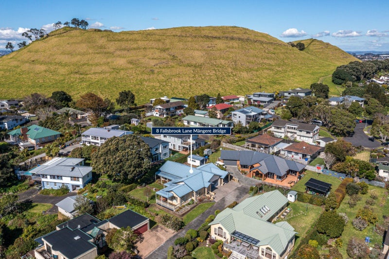 8 Fallsbrook Lane, Mangere Bridge, Auckland - Carousel 35
