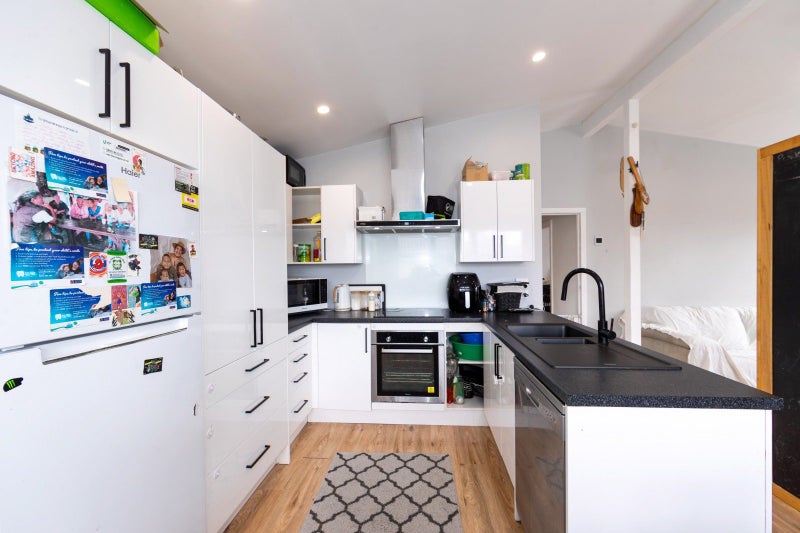 900 Anson Street, Mayfair, Hastings - Carousel 2