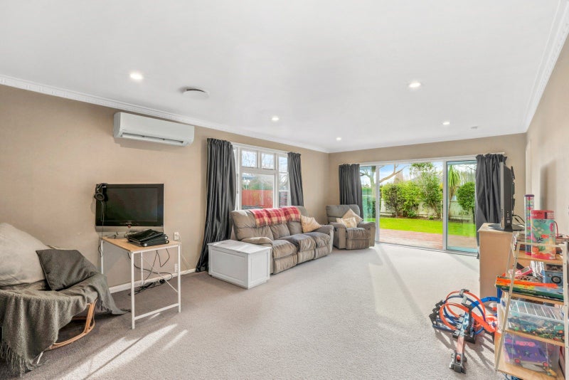 39 Claridges Road, Casebrook, Christchurch - Carousel 2