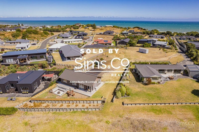 26A Longbeach Drive, Castlecliff, Whanganui - Carousel 1