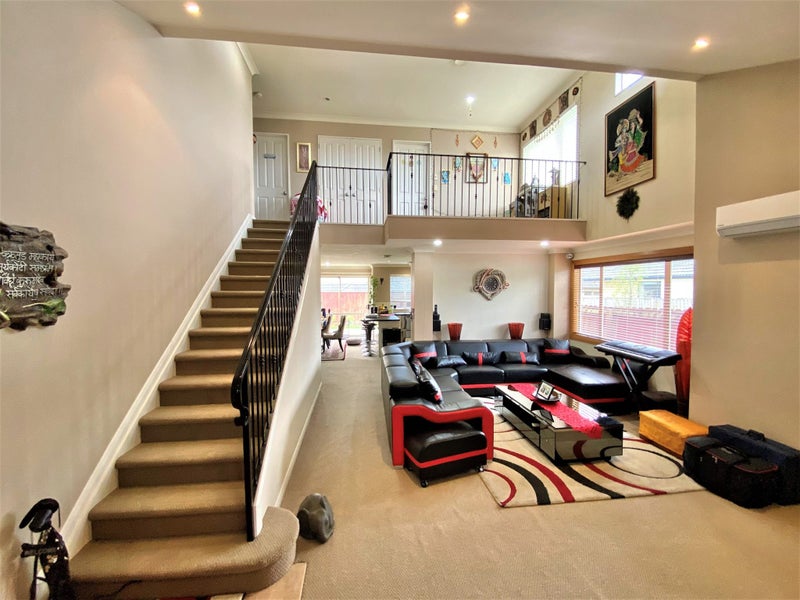 22A Baverstock Road, Flat Bush, Auckland - Carousel 2