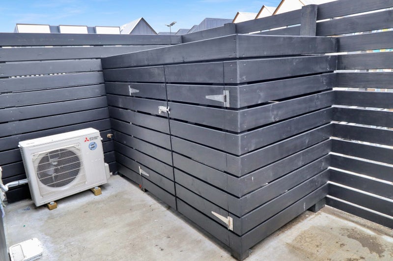 12A Tory Street, Petone, Lower Hutt - Carousel 12