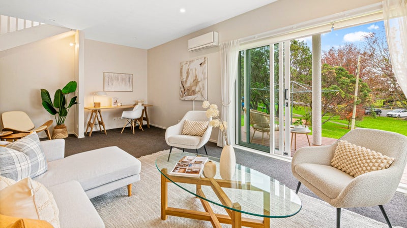 8/39 Belle Vue Avenue, Northcote Point, Auckland - Carousel 1