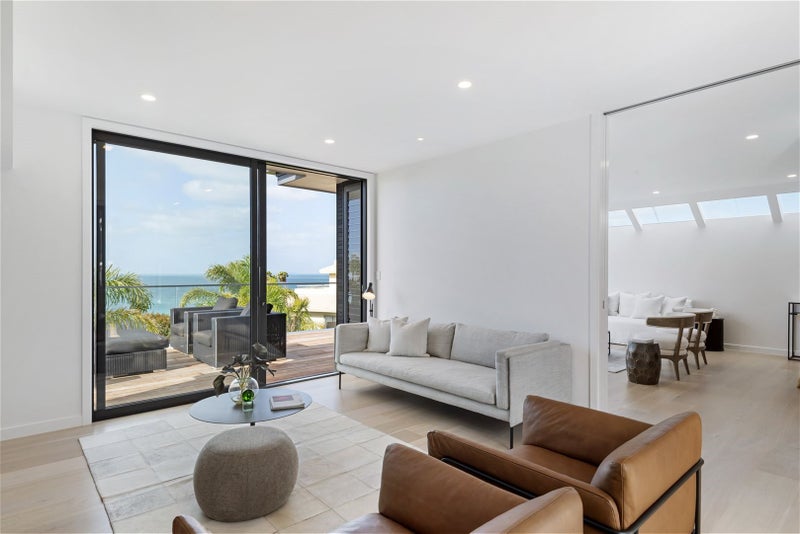 35A Gulf View Road, Murrays Bay, Auckland - Carousel 2