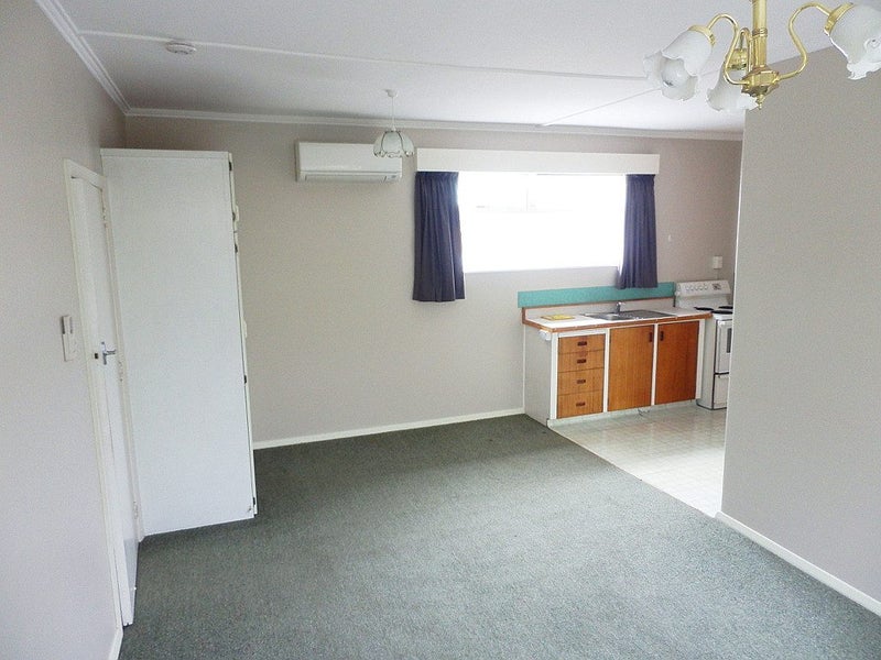 2/53 Evans Street, Maori Hill, Timaru - Carousel 2